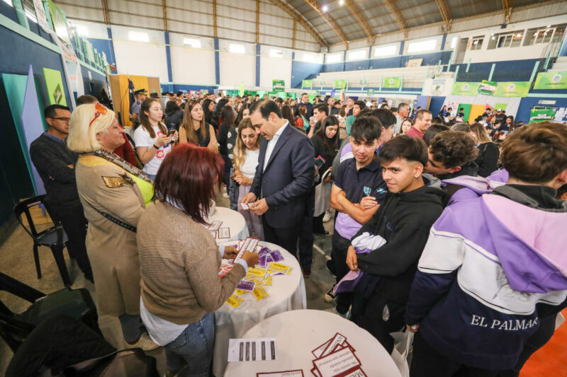 Expo joven en Monte Caseros: oferta académica, laboral y herramientas para emprender